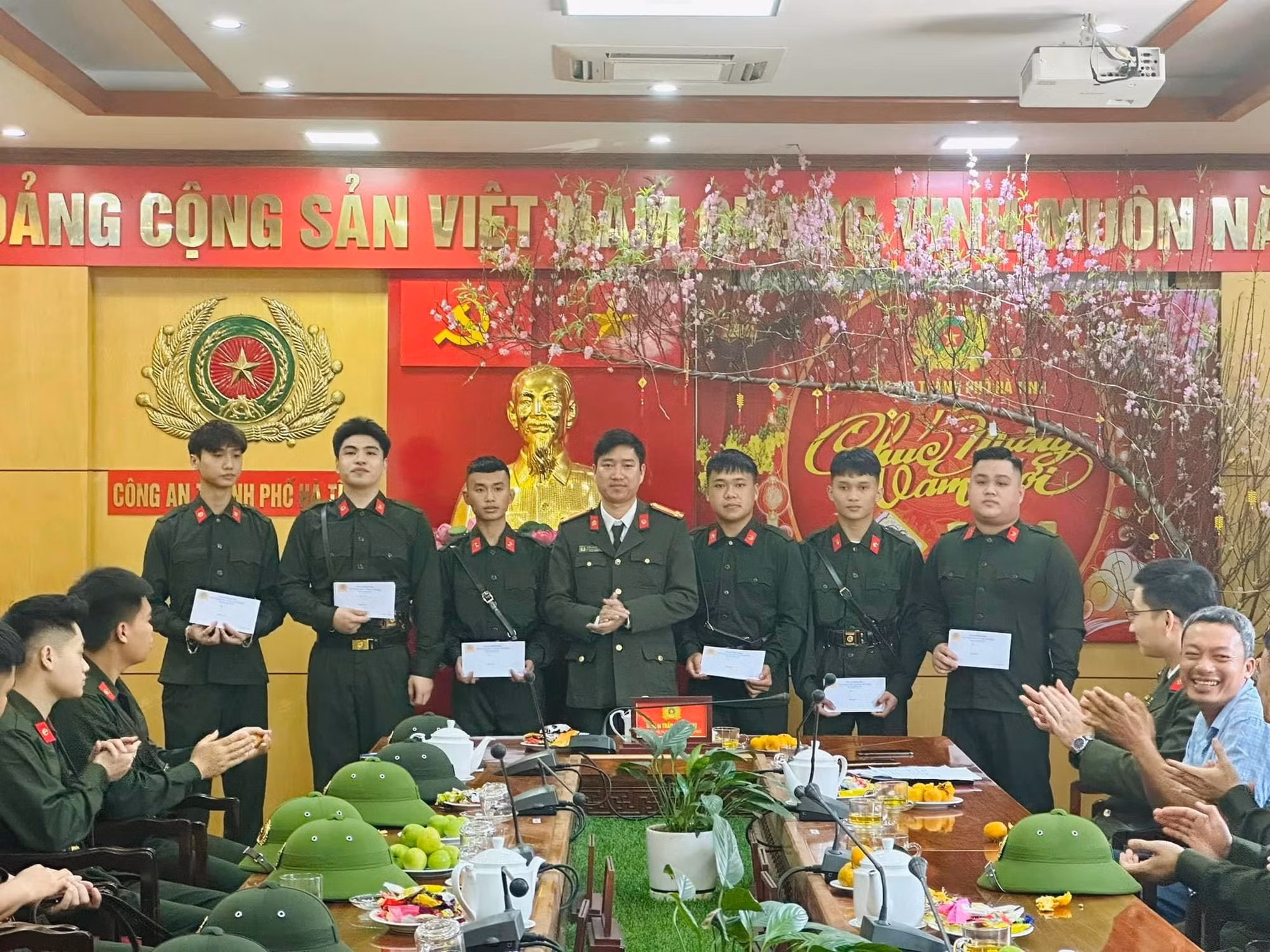 Bốn điều kiện để chiến sĩ nghĩa vụ được tuyển thẳng vào CAND -1