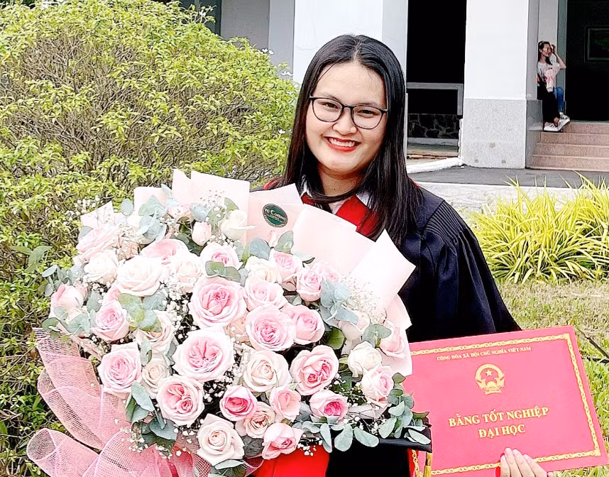 Những nữ tân binh tình nguyện nhập ngũ ở Sóc Trăng -0