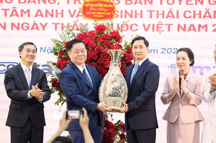 Hệ sinh thái y tế “lấy sự hài lòng của người bệnh làm mục tiêu
