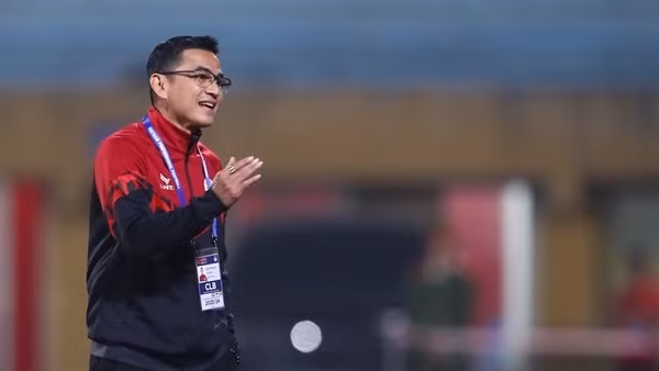 Khởi đầu thuận lợi của huấn luyện viên Kiatisak