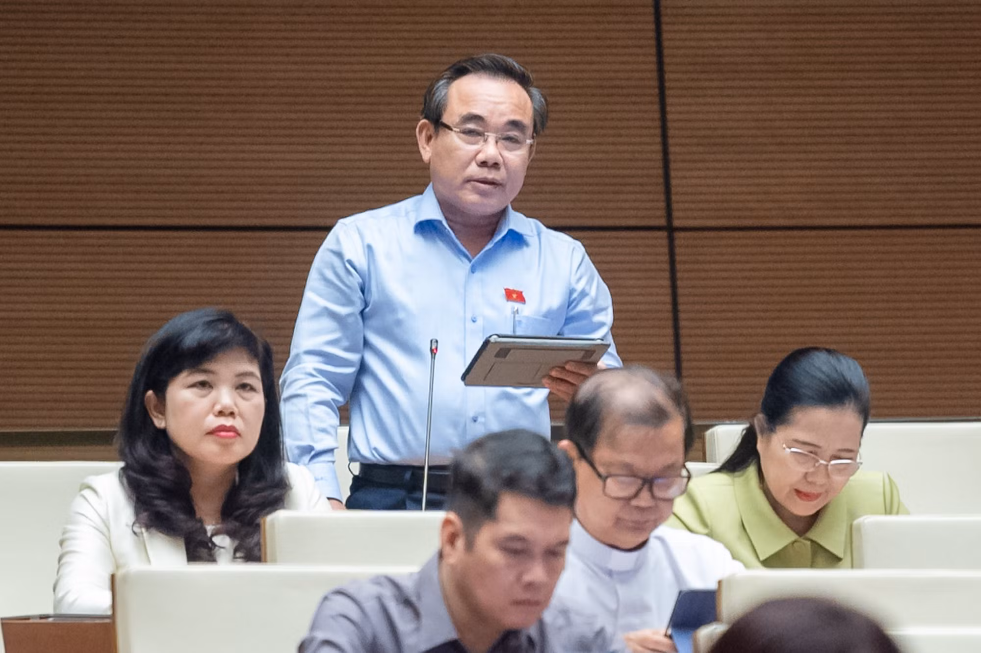 Ngăn chặn tình trạng lợi dụng đầu tư công để trục lợi, tham nhũng, lãng phí -0