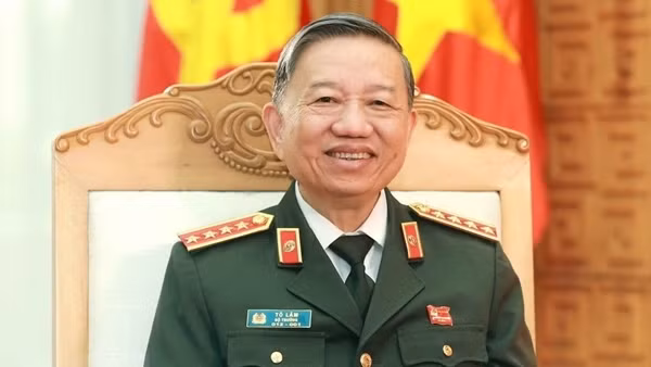 Tiếp tục xây dựng và hoàn thiện pháp luật về an ninh trật tự, đáp ứng yêu cầu, nhiệm vụ trong tình hình mới