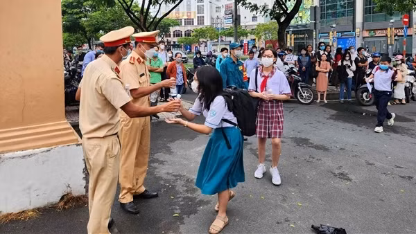 TP Hồ Chí Minh tuyển bổ sung trên 500 chỉ tiêu vào lớp 10
