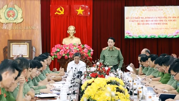 Công an tỉnh Hậu Giang đi đầu trong xây dựng Công an xã đáp ứng yêu cầu, nhiệm vụ trong tình hình mới