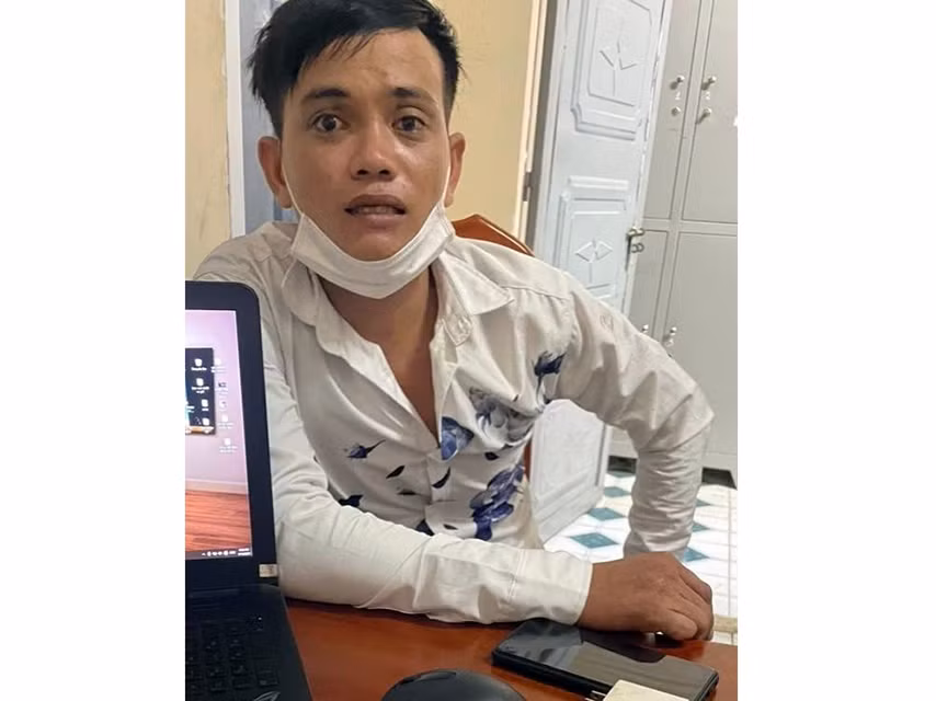Bắt nhanh đối tượng có 2 tiền án vào chùa trộm cắp tài sản -0