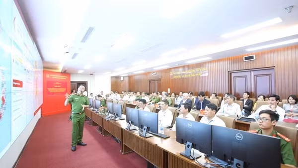 Tích hợp tài khoản định danh điện tử với hệ thống sàn giao dịch bất động sản