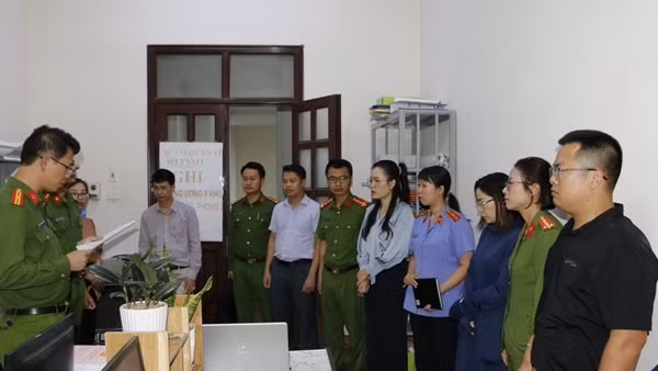 Nguyên cán bộ Văn phòng đăng ký đất đai lừa đảo trên 3 tỷ đồng