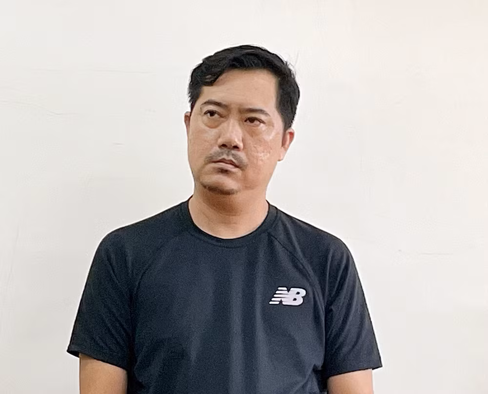 Nhiều vụ buôn lậu điện thoại với số lượng lớn được triệt phá như thế nào? -0