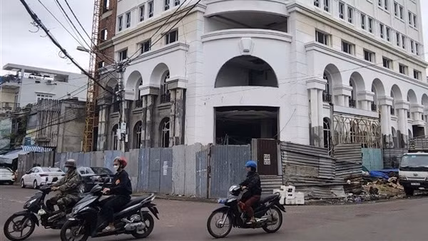 Bắt tạm giam nữ giám đốc lạm dụng tín nhiệm chiếm đoạt tài sản