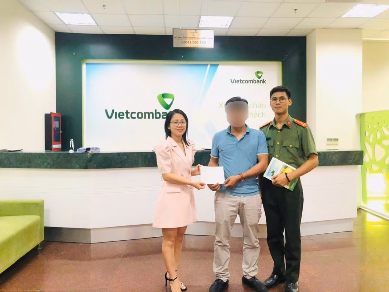Công an Bắc Giang: lấy lại 1,9 tỷ đồng cho người dân chuyển nhầm -0