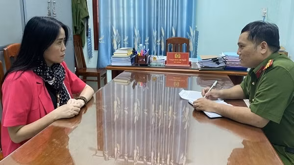 Sử dụng tên giả, lừa bạn trai quen qua mạng, chiếm đoạt hơn 3 tỷ đồng