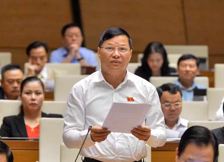 tiến.jpg -0
