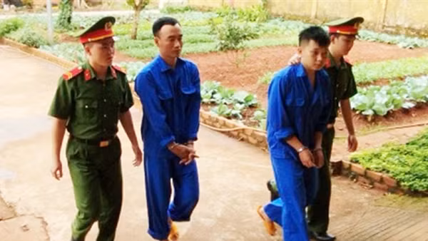 Lấy tên giả để cầm đầu đường dây vay lãi nặng lên đến 556%/1năm