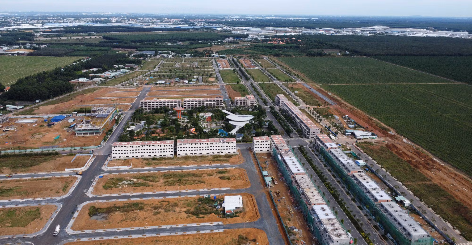 Phó Chủ tịch tỉnh đối thoại 350 người dân mua đất tại dự án Gem Sky World -0