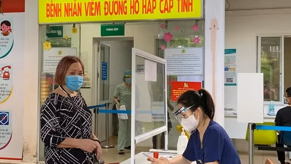 Hà Nội thêm 62 ca mắc COVID-19, ổ dịch mới ở chợ Ninh Hiệp có 3 F0 ảnh 2