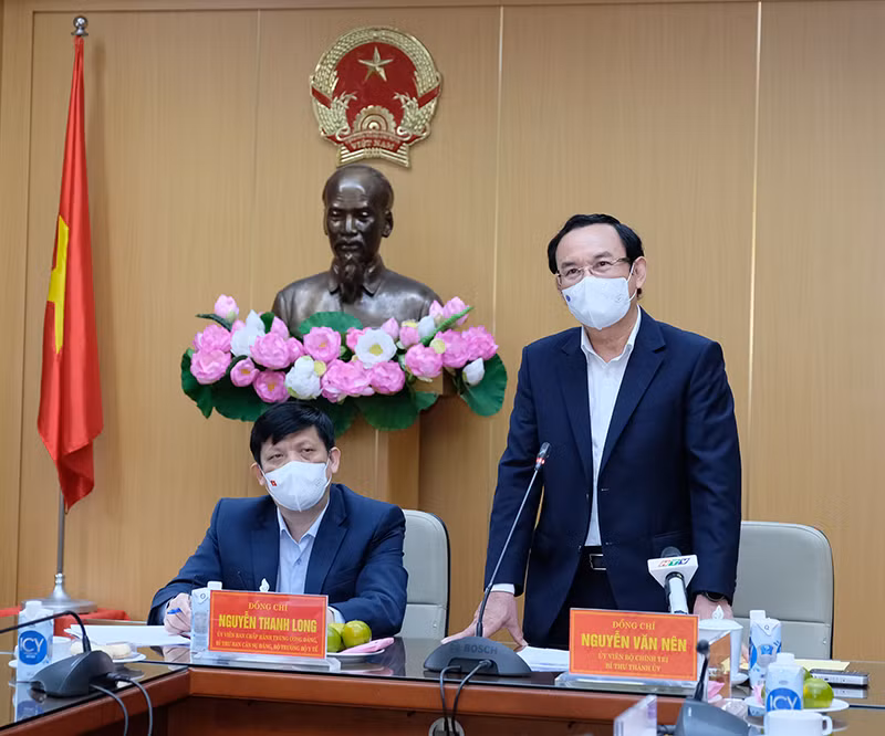 TP Hồ Chí Minh luôn khắc ghi hình ảnh các chiến sĩ áo trắng -0