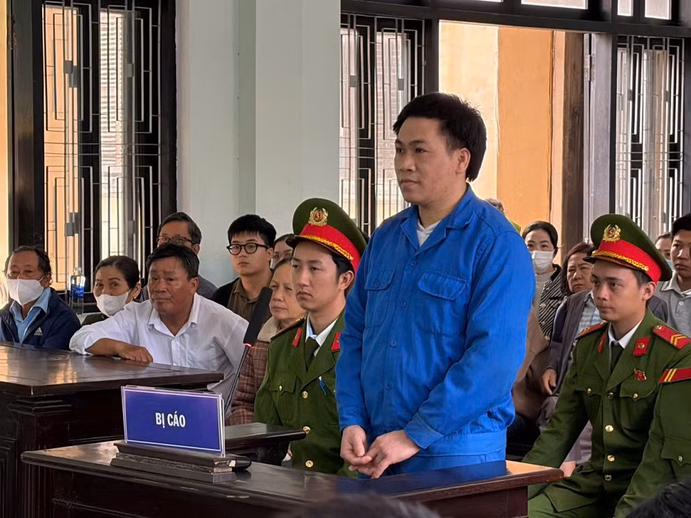 Tuyên án tử hình kẻ sát hại vợ cũ cùng người thân -0