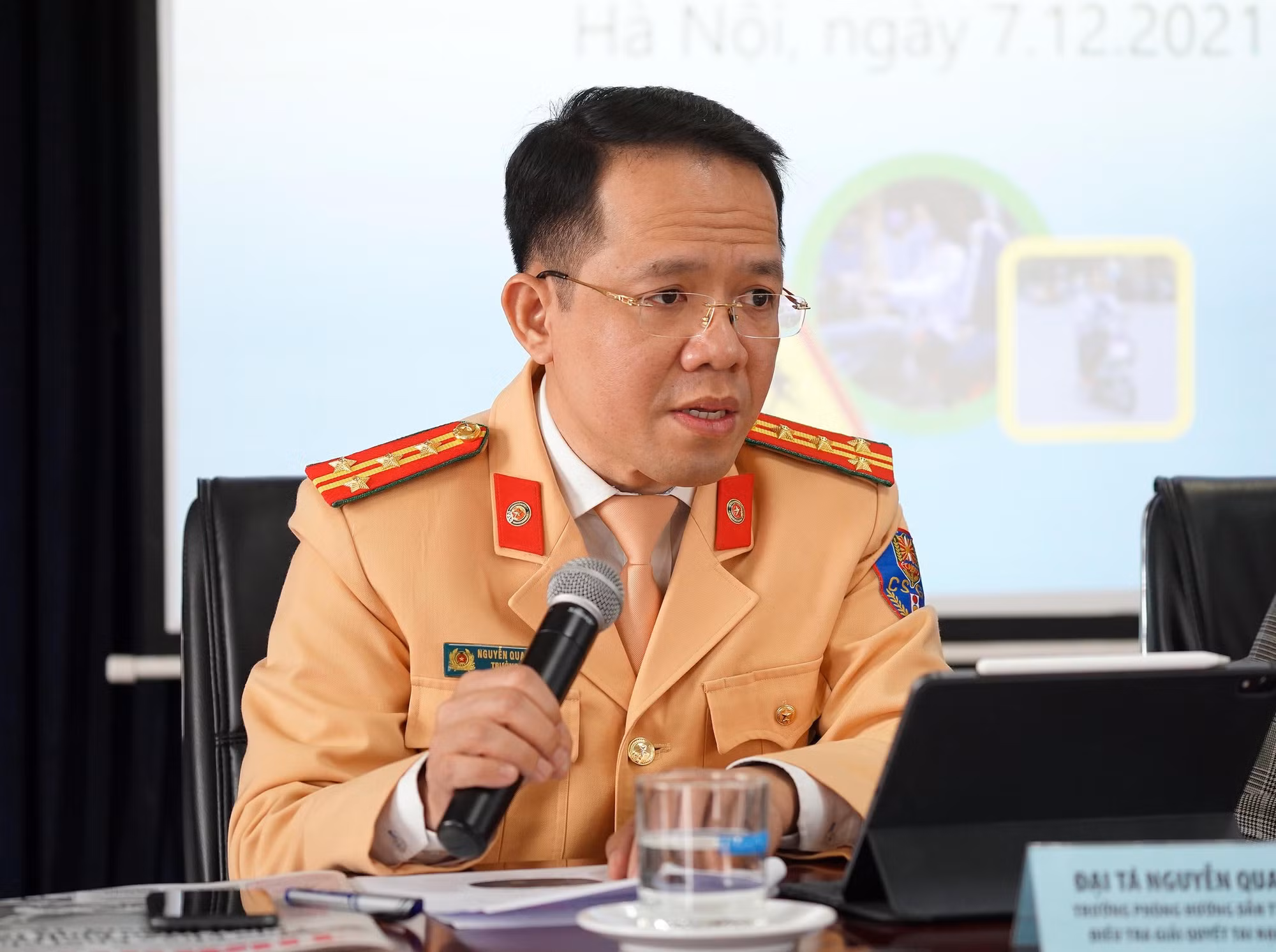 Giao thông an toàn dịp cuối năm: Đừng để sự chủ quan đánh đổi bằng sinh mạng -0