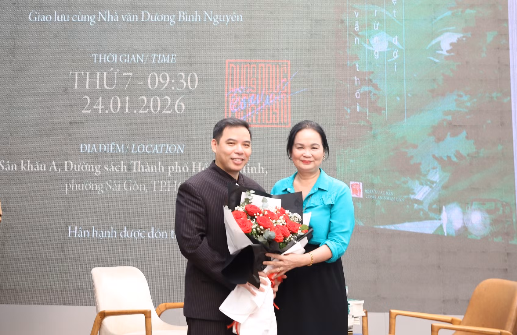 Tiểu thuyết “Gió vẫn thổi qua rừng nhiệt đới” ra mắt bạn đọc tại TP Hồ Chí Minh -0