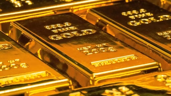 Bất động sản cao, lãi suất huy động thấp... đẩy giá vàng SJC tăng cao