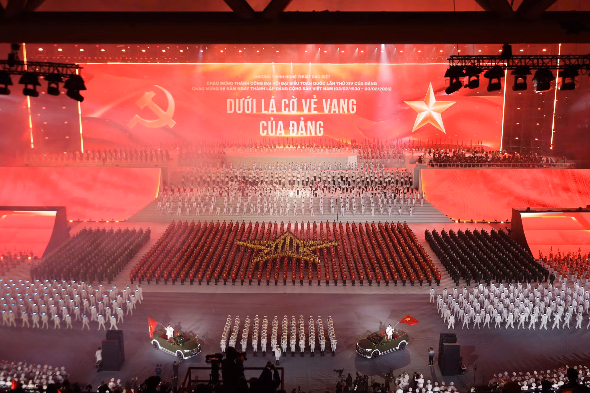 Những hình ảnh ấn tượng của CAND trong chương trình nghệ thuật chào mừng thành công Đại hội Đảng -0