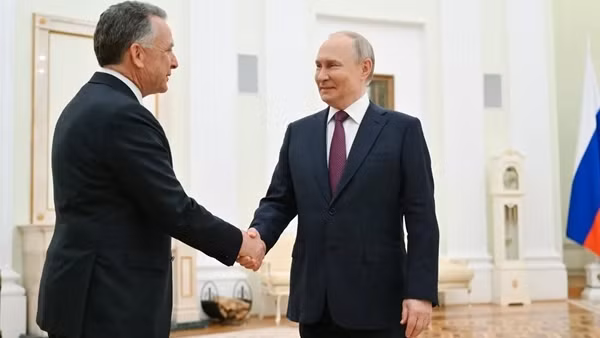 Tổng thống Putin gặp phái đoàn Mỹ giữa đêm khuya tại Điện Kremlin