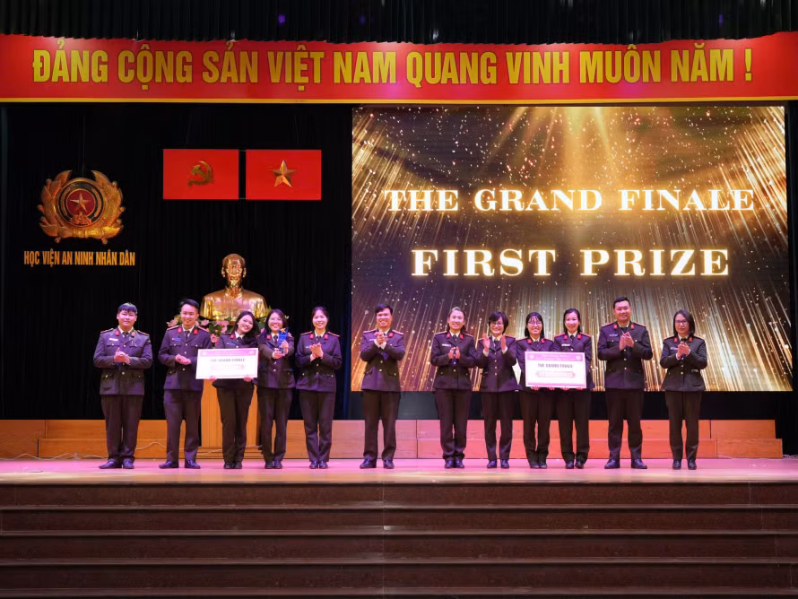 Học viện ANND lần đầu tiên tổ chức cuộc thi Olympic tiếng Anh dành cho cán bộ, giảng viên -0