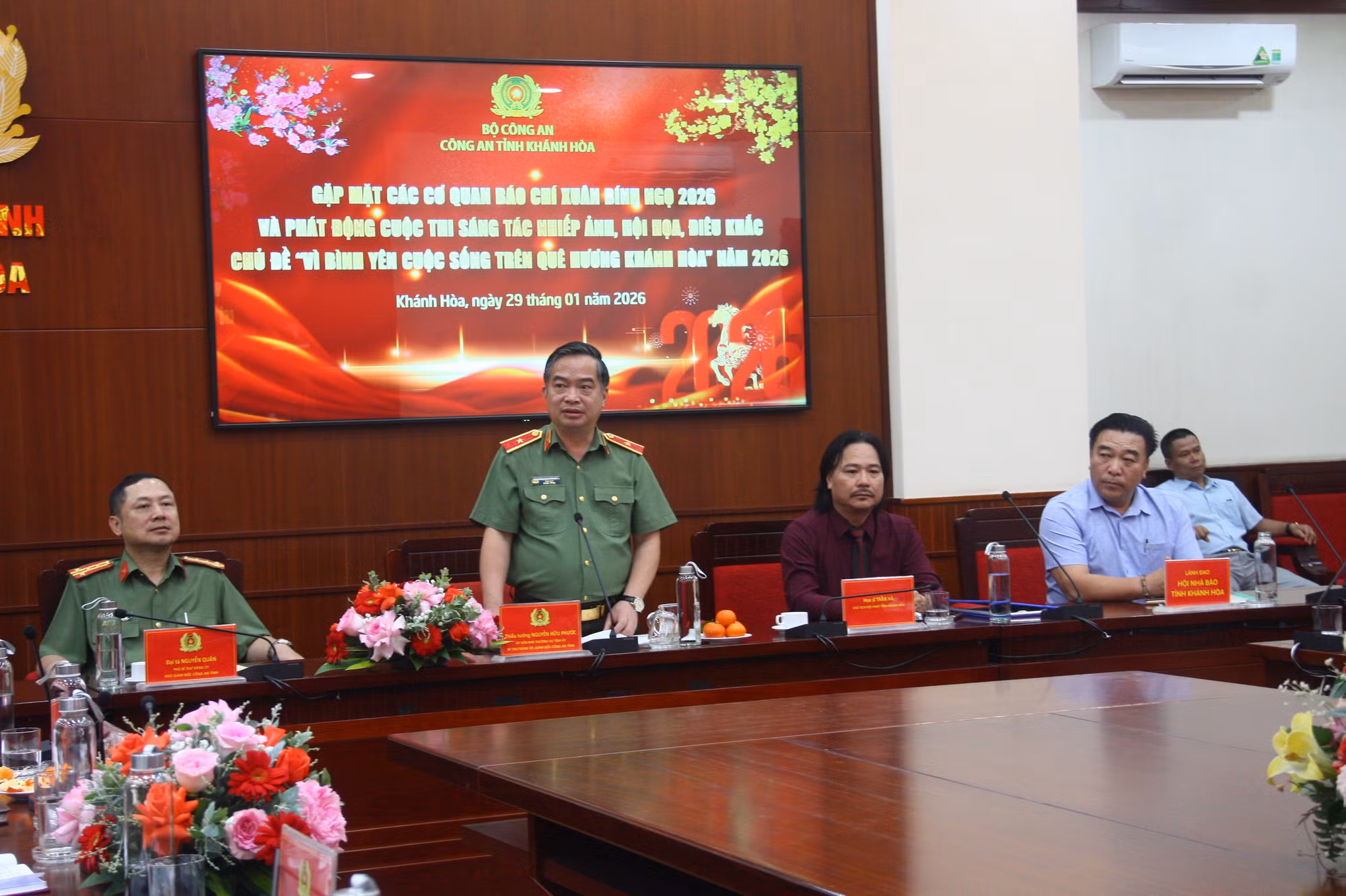 Phát động cuộc thi sáng tác nhiếp ảnh, hội họa, điêu khắc chủ đề “Vì bình yên cuộc sống trên quê hương Khánh Hòa” -0