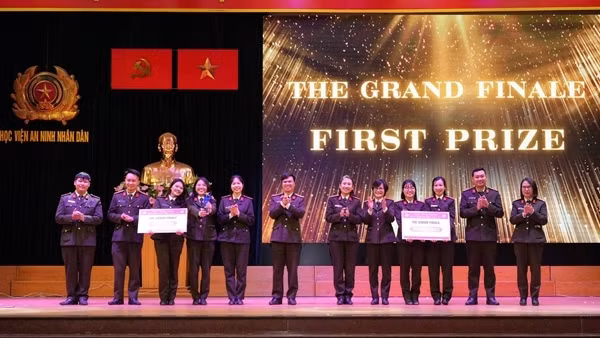 Học viện ANND lần đầu tiên tổ chức cuộc thi Olympic tiếng Anh dành cho cán bộ, giảng viên