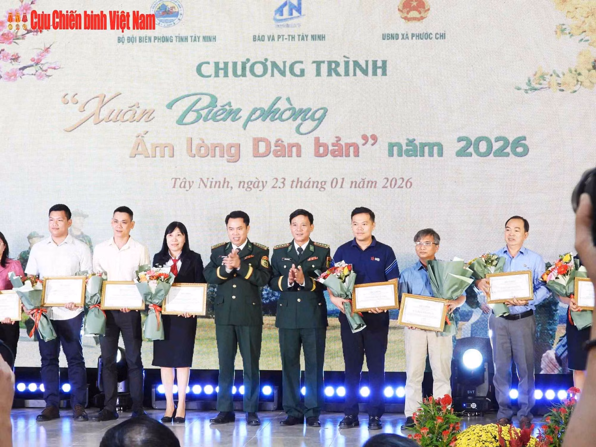 Về Phước Chỉ những ngày xuân ấm lòng dân bản -0