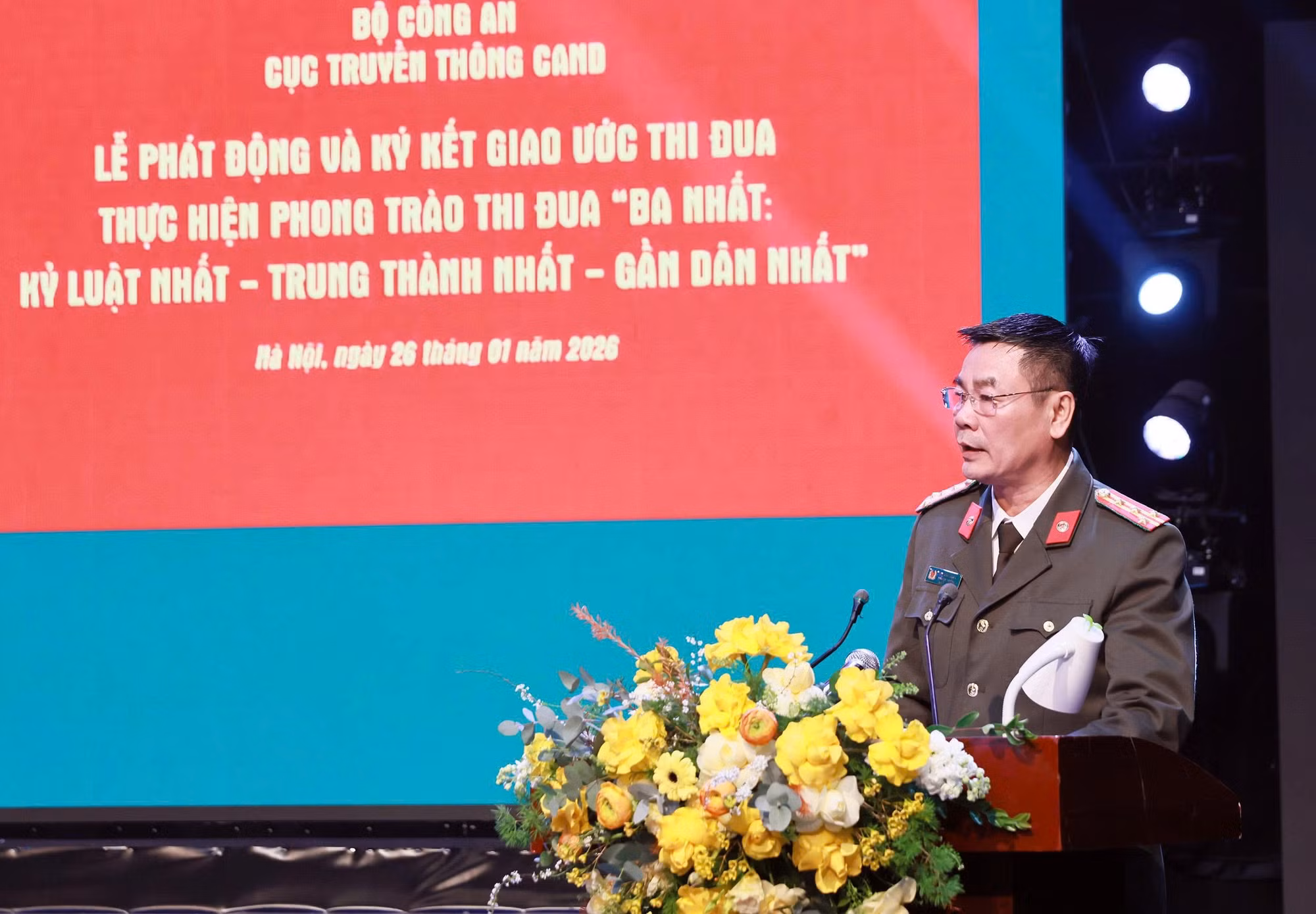 Ký giao ước thực hiện Phong trào thi đua 