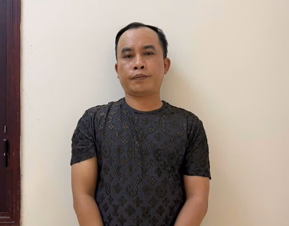 Đối tượng có 2 lệnh truy nã ở Đồng Nai chạy lên Lâm Đồng thì bị bắt -0