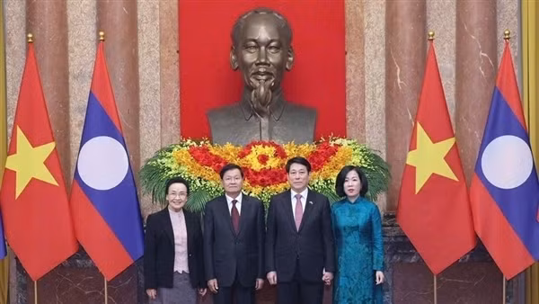 Chủ tịch nước Lương Cường: Quan hệ Việt Nam-Lào tiếp tục phát triển toàn diện