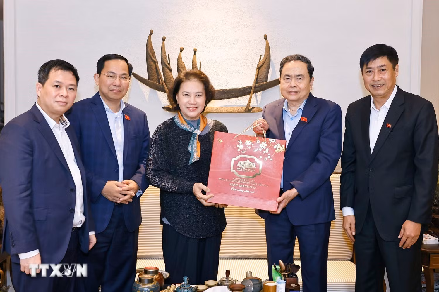 Chủ tịch Quốc hội Trần Thanh Mẫn thăm, tri ân nguyên lãnh đạo Đảng, Nhà nước -0