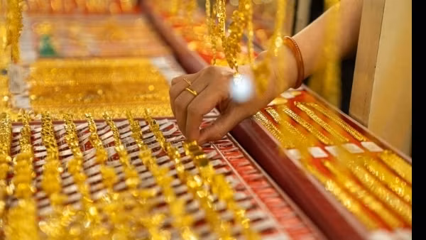 Giá vàng giảm, rơi khỏi mốc 170 triệu
