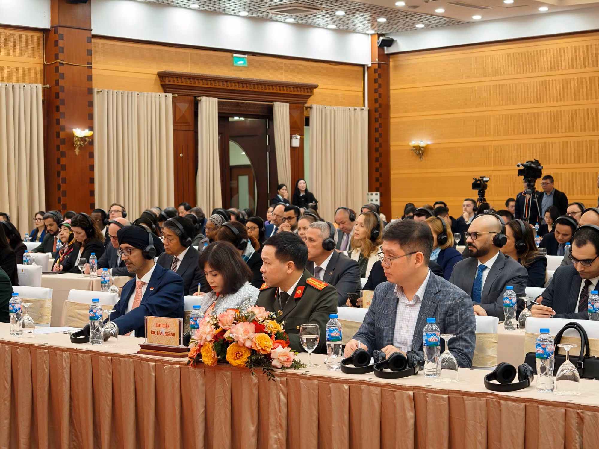 Việt Nam thông báo kết quả Đại hội XIV tới các cơ quan ngoại giao và tổ chức quốc tế - 1