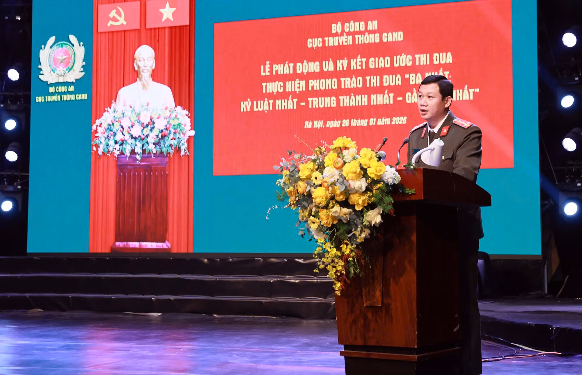 Ký giao ước thực hiện Phong trào thi đua 