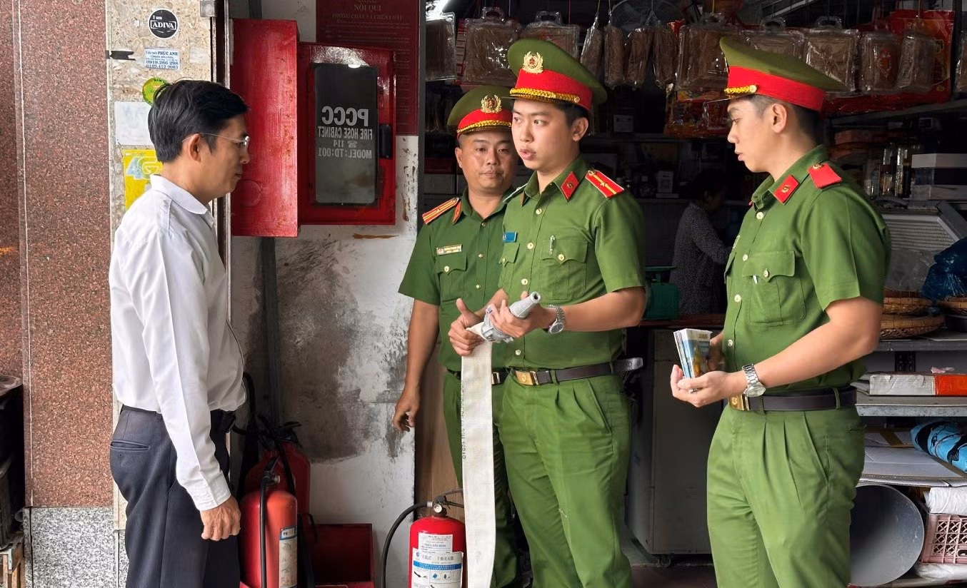 Công an tỉnh địa đầu cực Nam Tổ quốc bảo vệ tuyệt đối an toàn Đại hội Đảng -0