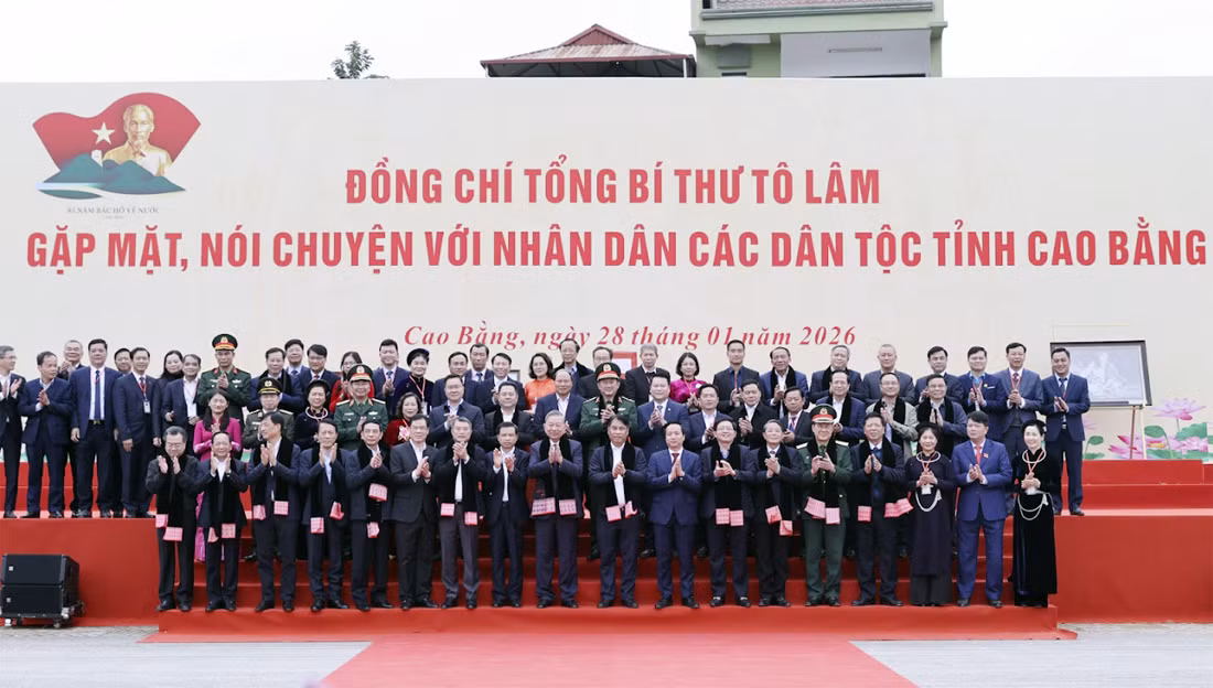Quyết tâm đưa Cao Bằng vươn lên mạnh mẽ, đời sống ngày càng ấm no, hạnh phúc -0