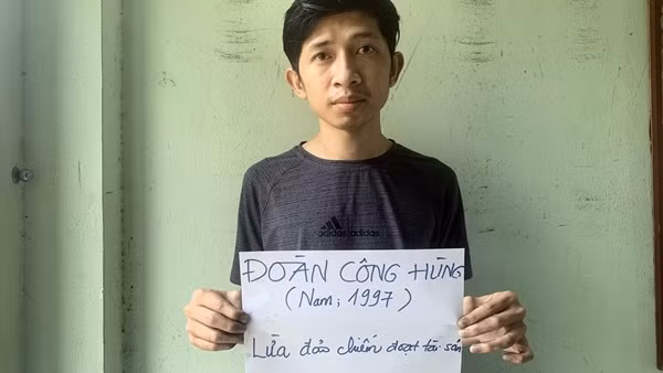 Lên mạng xin lại 50 triệu chuyển khoản nhầm, bị lừa gần 1,2 tỷ đồng