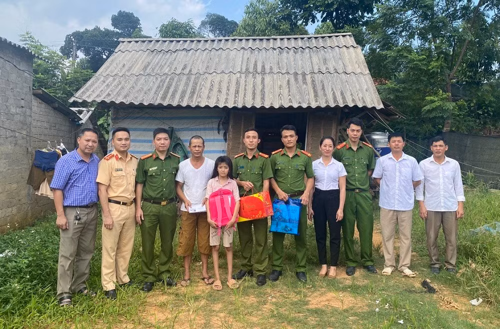 Tín hiệu vui từ Đề án Đoàn “Cùng em đến trường” -0