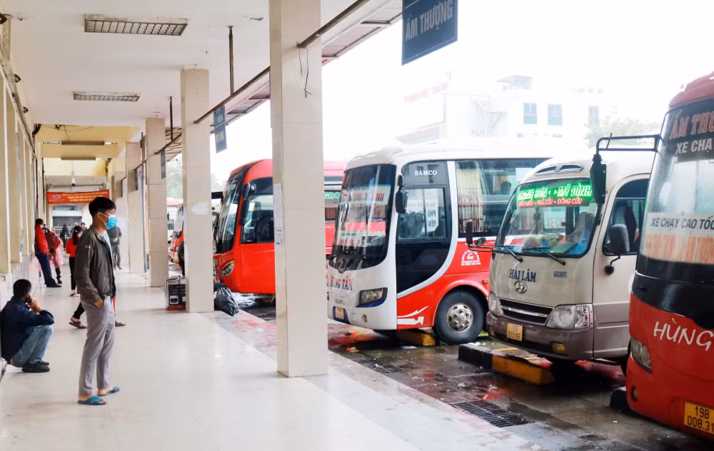 Hà Nội: Hàng nghìn phương tiện vi phạm tốc độ bị thu hồi phù hiệu -0