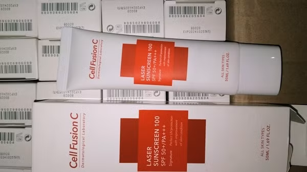 Tạm giữ số lượng lớn mỹ phẩm, thực phẩm chức năng không rõ nguồn gốc