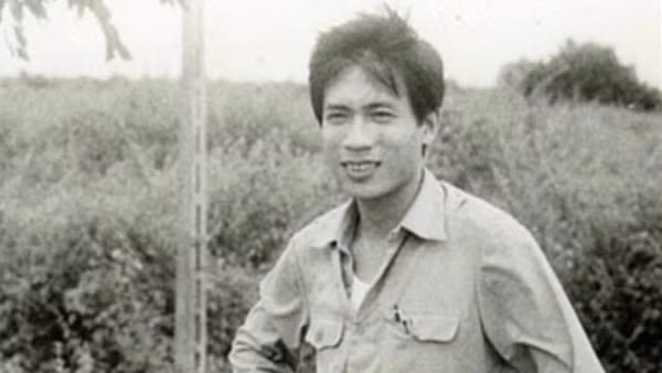 Nhà thơ Phạm Sỹ Sáu: Giọng thơ bi tráng trên đường viễn chinh