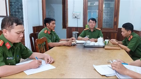 Đội trưởng “có duyên” xây dựng nhiều mô hình ANTT hiệu quả