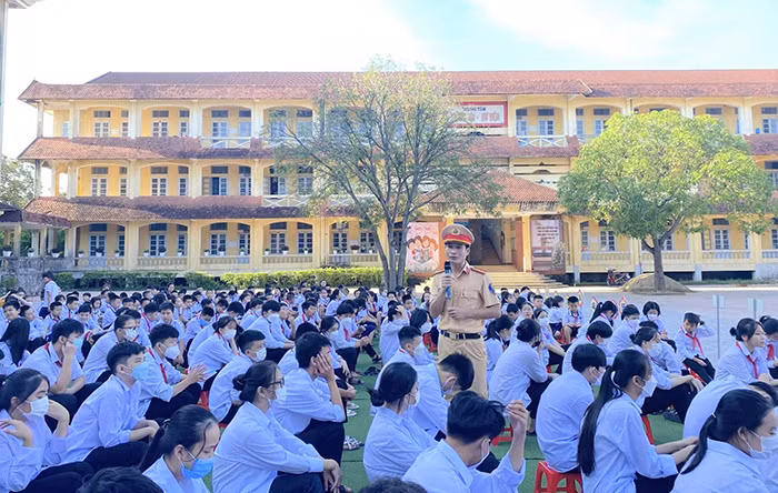 Chung tay ngăn chặn bạo lực học đường -0
