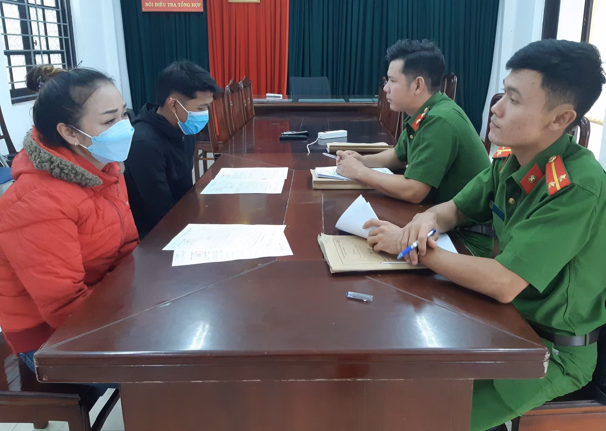 “Nữ quái” có 9 tiền án, tiền sự thực hiện nhiều vụ trộm cắp táo tợn -0