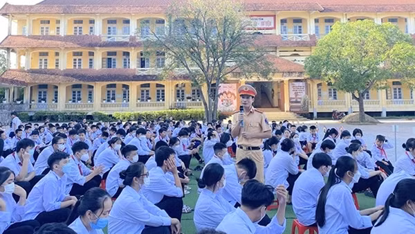 Chung tay ngăn chặn bạo lực học đường