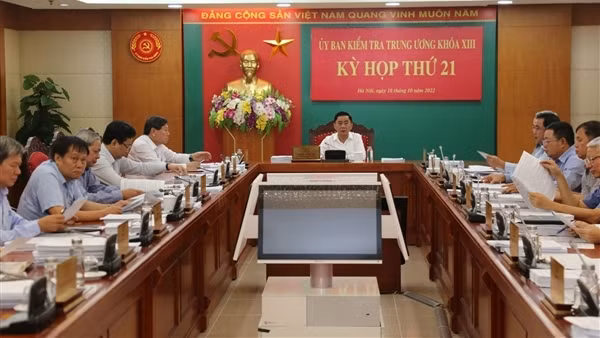 Kỷ luật, đề nghị kỷ luật một số cán bộ thuộc diện Trung ương quản lý