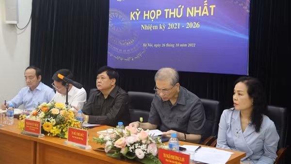 Đổi mới, nâng cao chất lượng hoạt động của Hội đồng Lý luận, phê bình văn học, nghệ thuật Trung ương